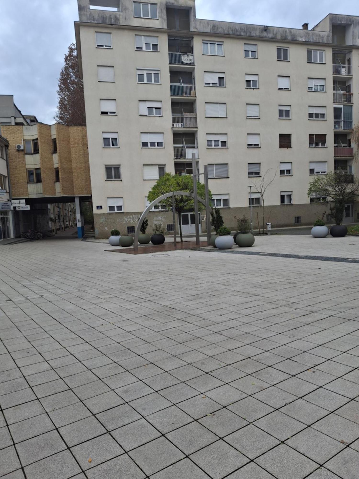 Apartman Centros Osijek Luaran gambar