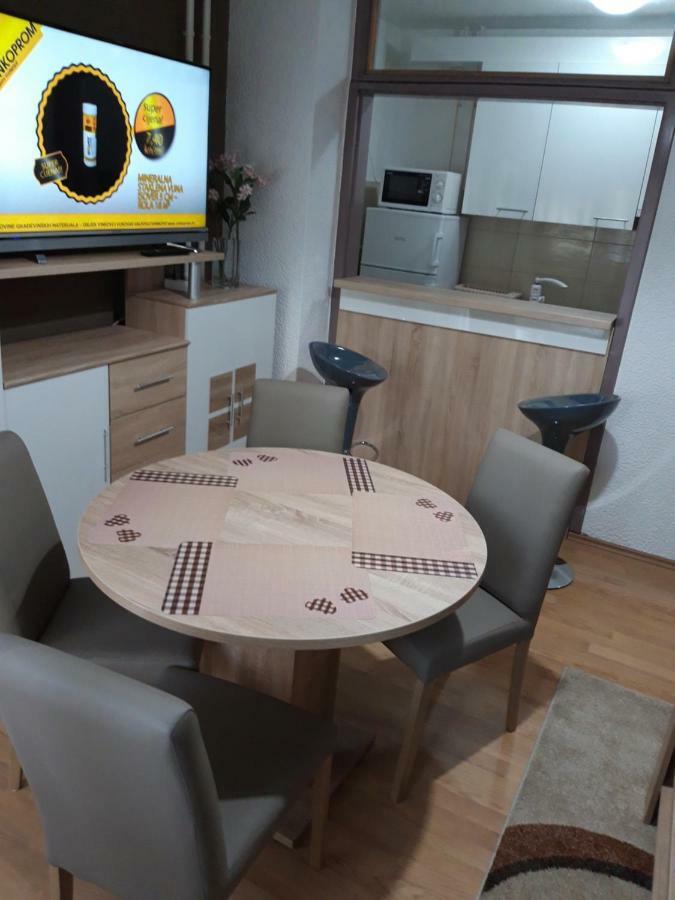 Apartman Centros Osijek Luaran gambar