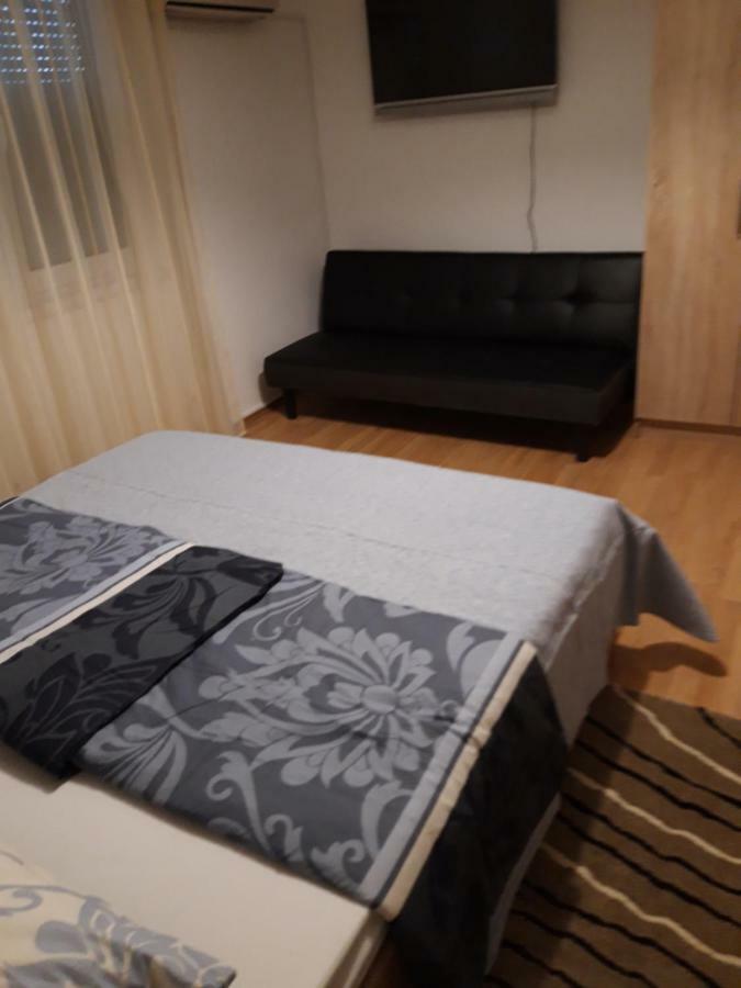Apartman Centros Osijek Luaran gambar